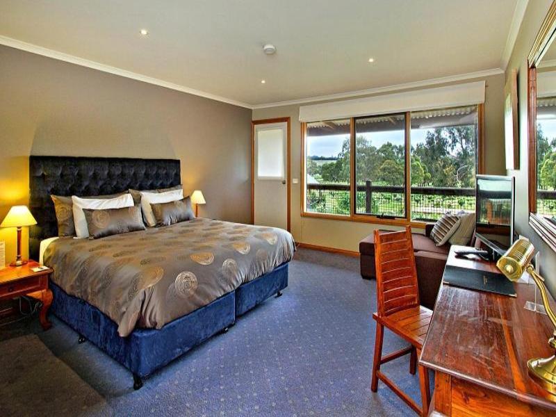 Glen Erin At Lancefield - Vineyard Retreat image