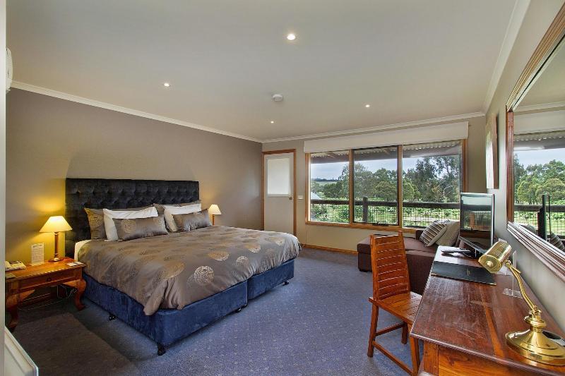 Glen Erin At Lancefield - Vineyard Retreat image