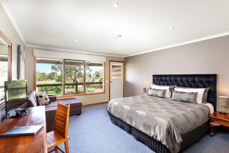 Glen Erin At Lancefield - Vineyard Retreat image