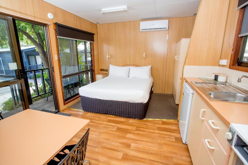 BIG4 Melbourne Holiday Park image