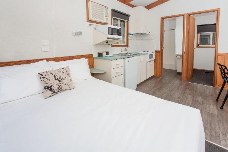 BIG4 Melbourne Holiday Park image