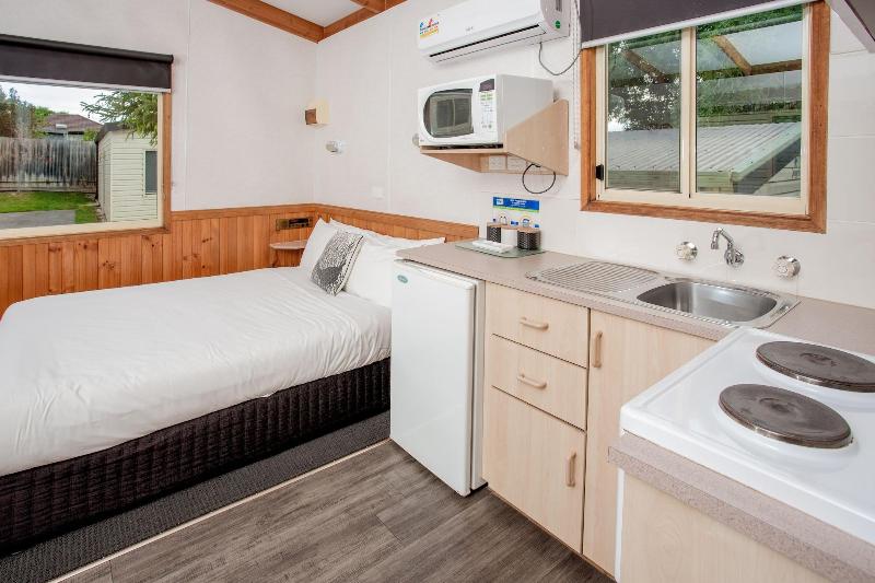 BIG4 Melbourne Holiday Park image