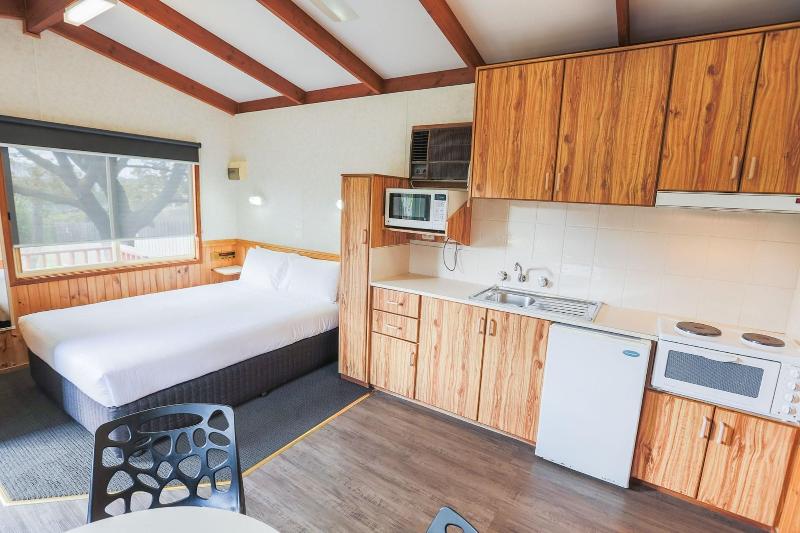 BIG4 Melbourne Holiday Park image