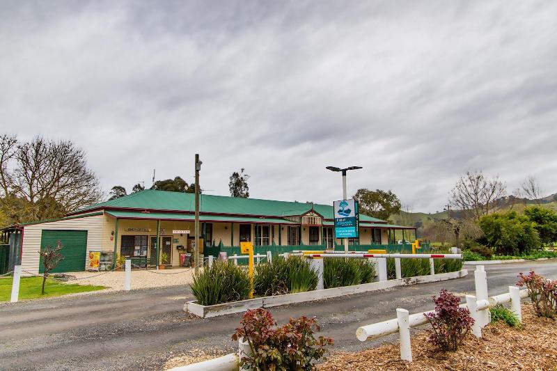 Breeze Holiday Parks - Eildon — view