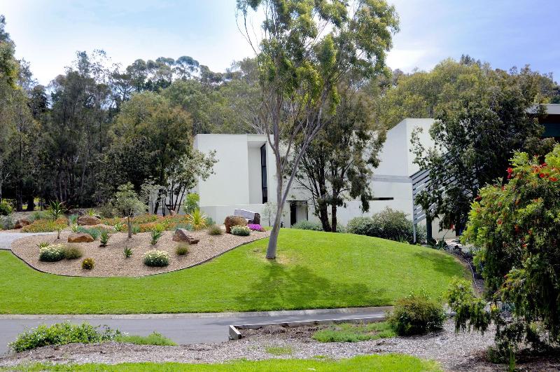 Geelong Conference Centre — exterior view