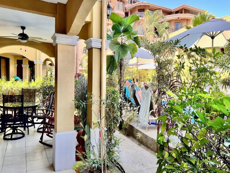 Bahia Pez Vela Resort image