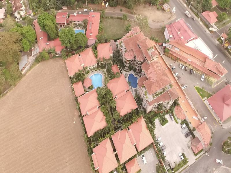Bahia Pez Vela Resort image