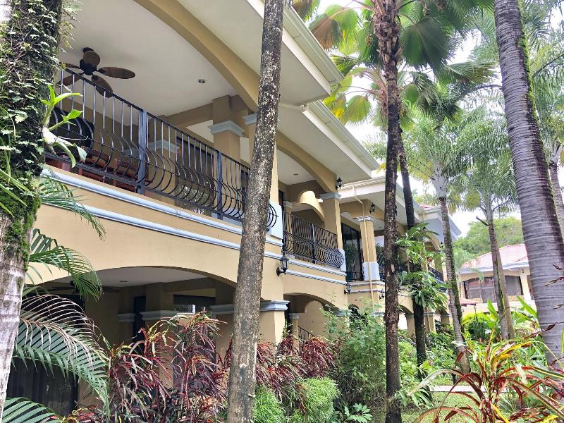 Bahia Pez Vela Resort image