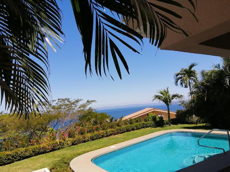 Bahia Pez Vela Resort image