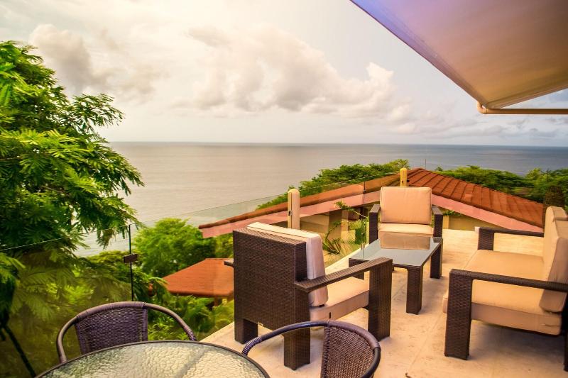Bahia Pez Vela Resort image