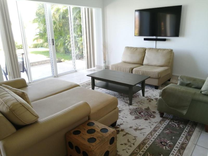 Bahia Pez Vela Resort image