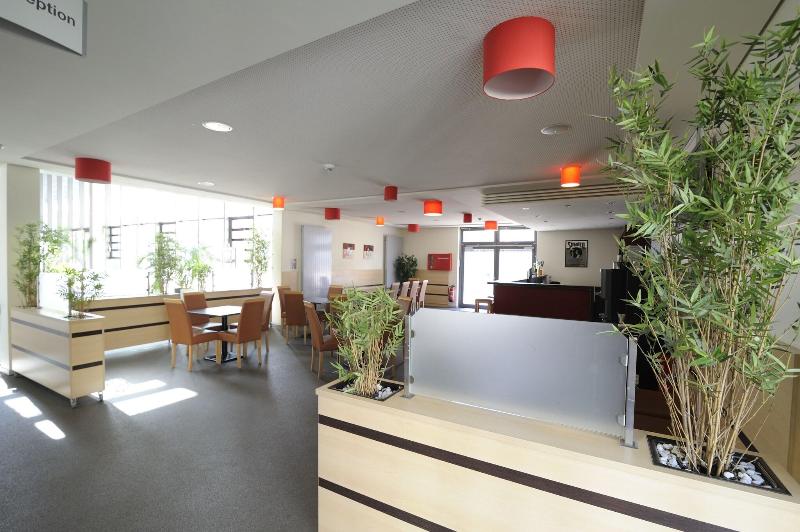 Sporthotel Borussia Duesseldorf image