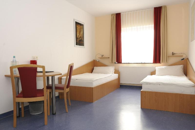 Sporthotel Borussia Duesseldorf image