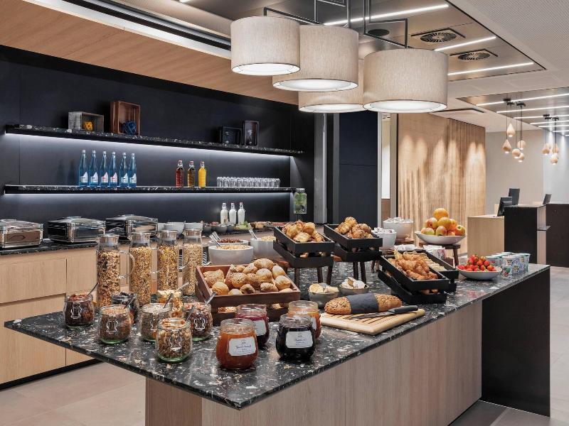 Courtyard by Marriott Freiburg image