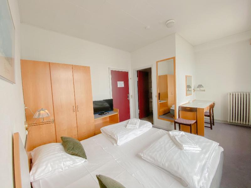 Hotel Du Nord - LÃ¸gstÃ¸r Badehotel image