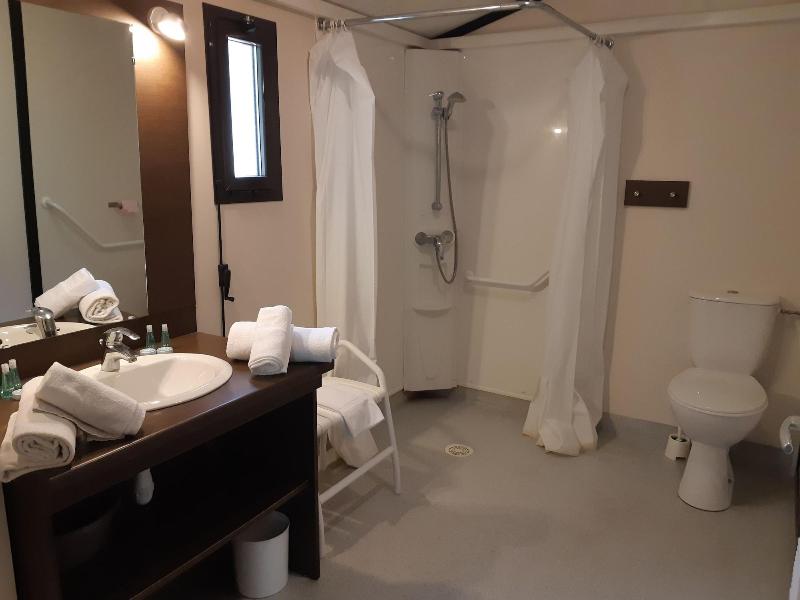 Lagrange Vacances Les Cottages Varois image