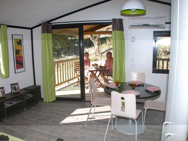Lagrange Vacances Les Cottages Varois image