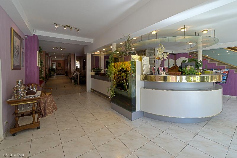 Hostellerie du Mont-Aime image