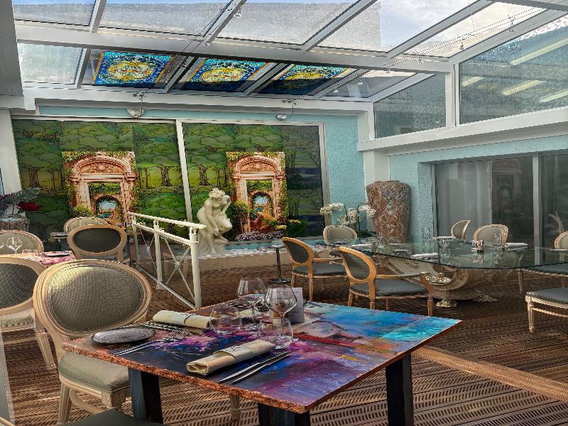 Hostellerie du Mont-Aime image