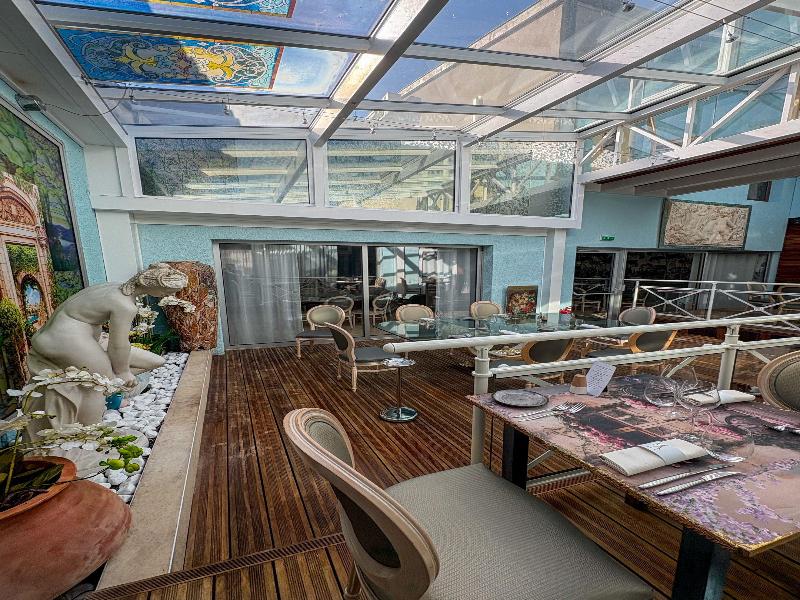 Hostellerie du Mont-Aime image