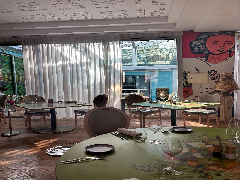 Hostellerie du Mont-Aime image