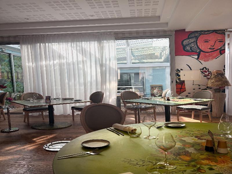 Hostellerie du Mont-Aime image