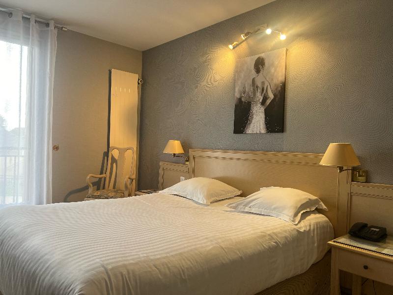 Hostellerie du Mont-Aime image