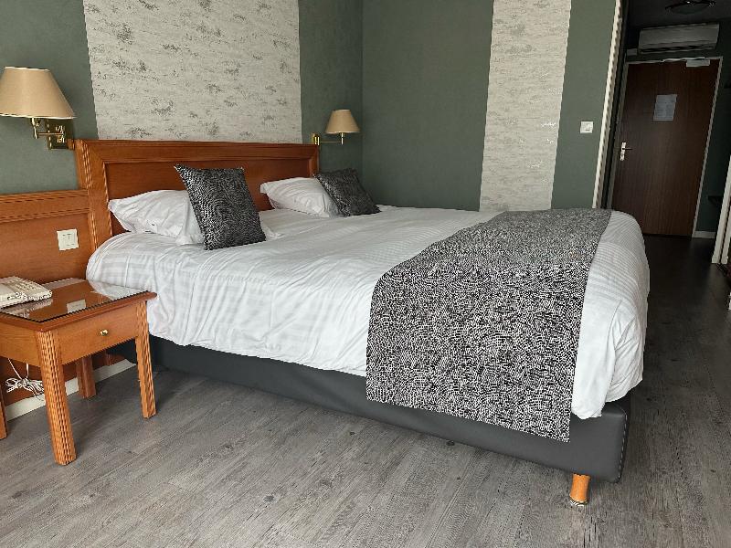 Hostellerie du Mont-Aime image