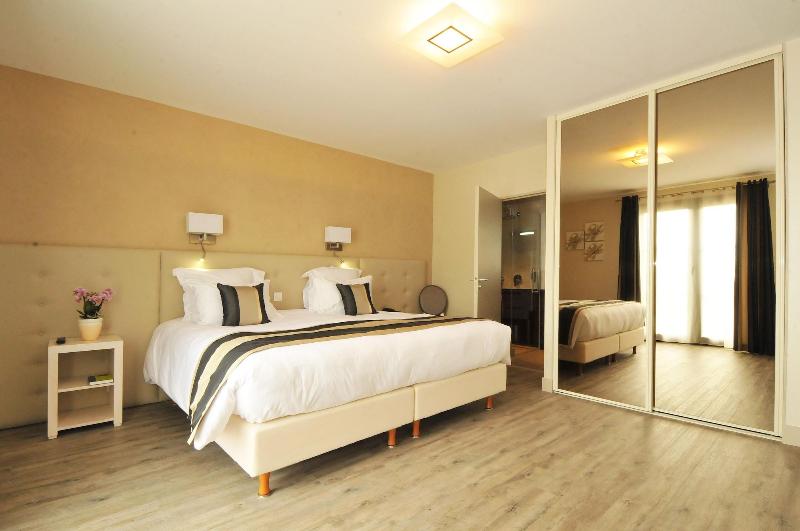 Hostellerie du Mont-Aime image