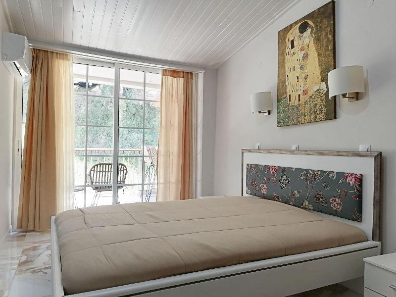 Villa Maria image