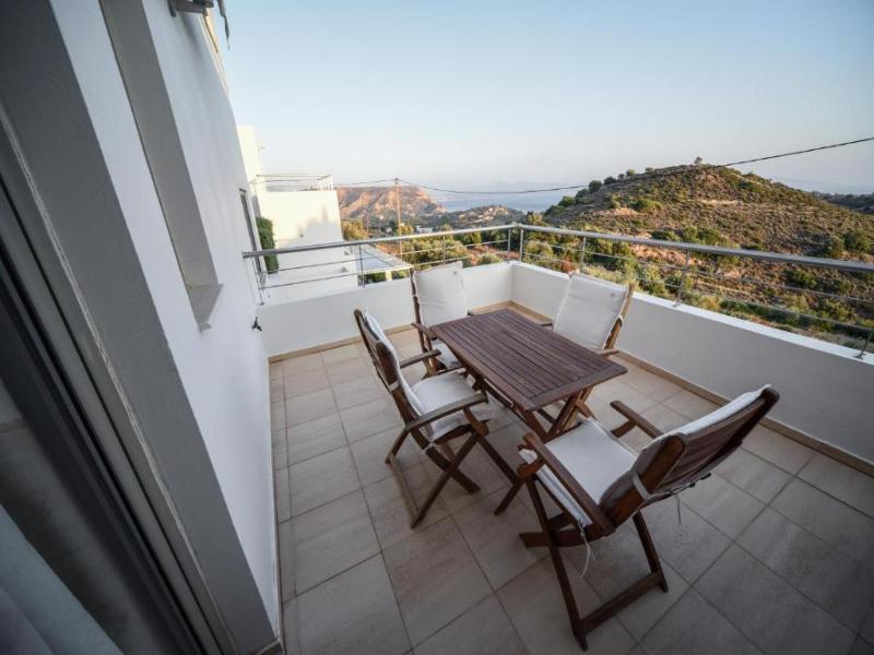 Lenikos Resort image
