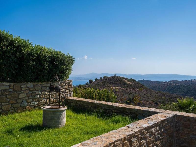 Lenikos Resort image