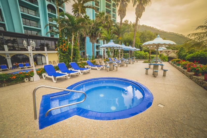 Hotel La Riviera de Atitlan image