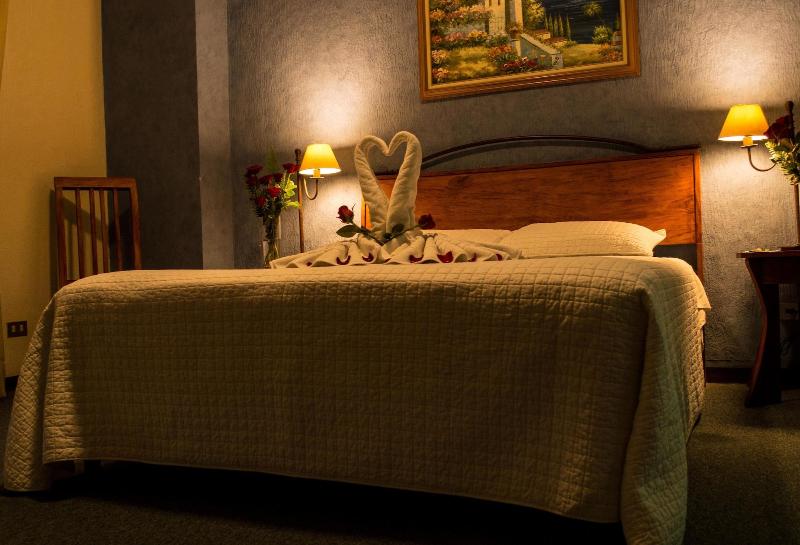 Hotel La Riviera de Atitlan image
