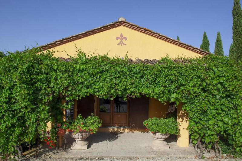 Tenuta Moriano image