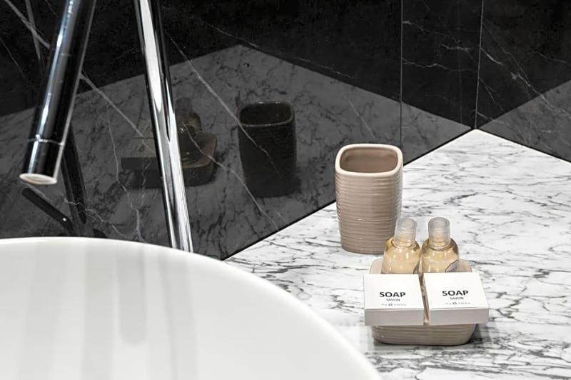 Hotel Valeri image