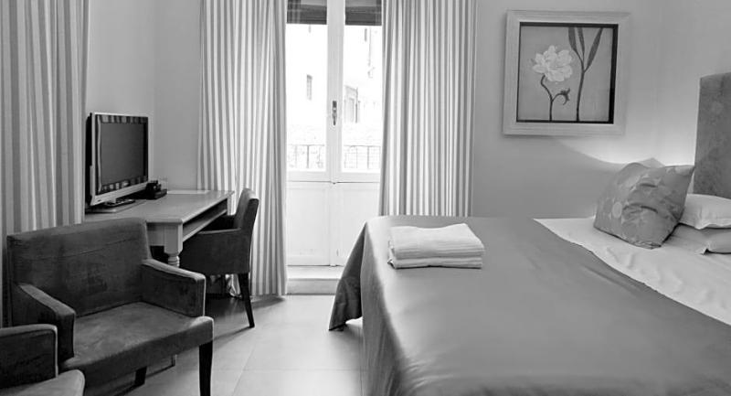Hotel Valeri image
