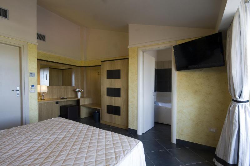 Hotel Briganti image
