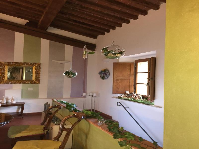Antico Granaione image
