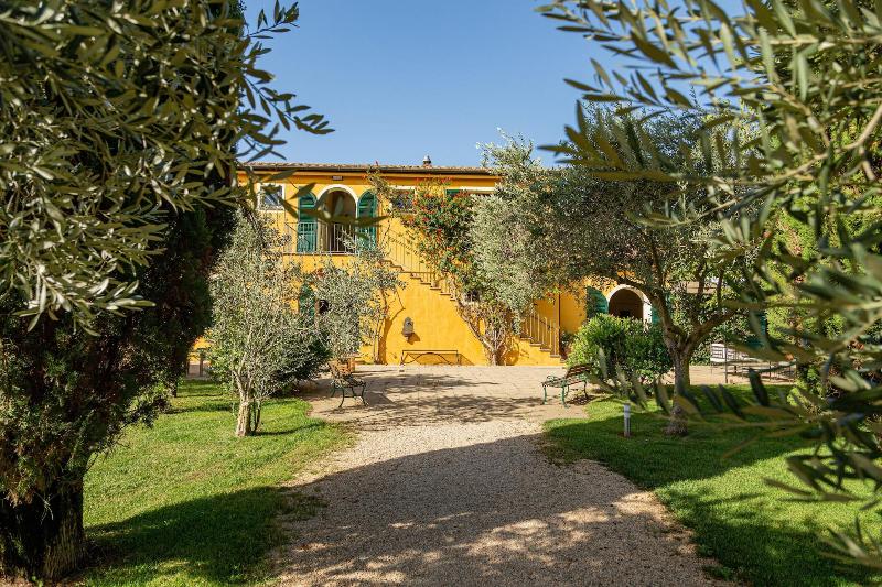 Wine Resort LedÃ  d'Ittiri image