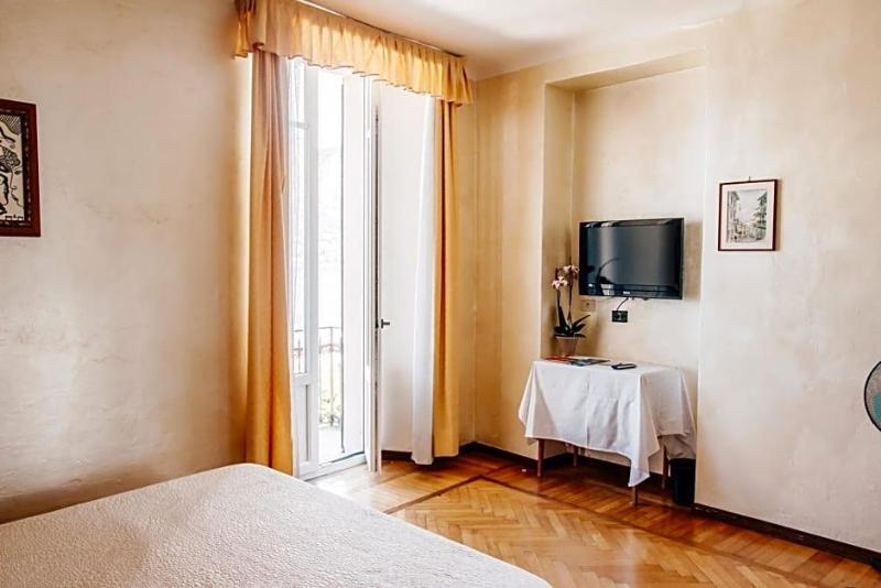 Hotel Suisse image
