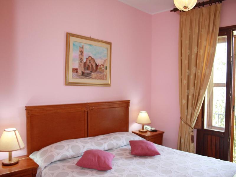 Hotel Edelweiss image