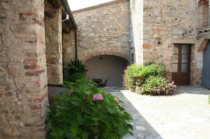 Villa di Sotto image