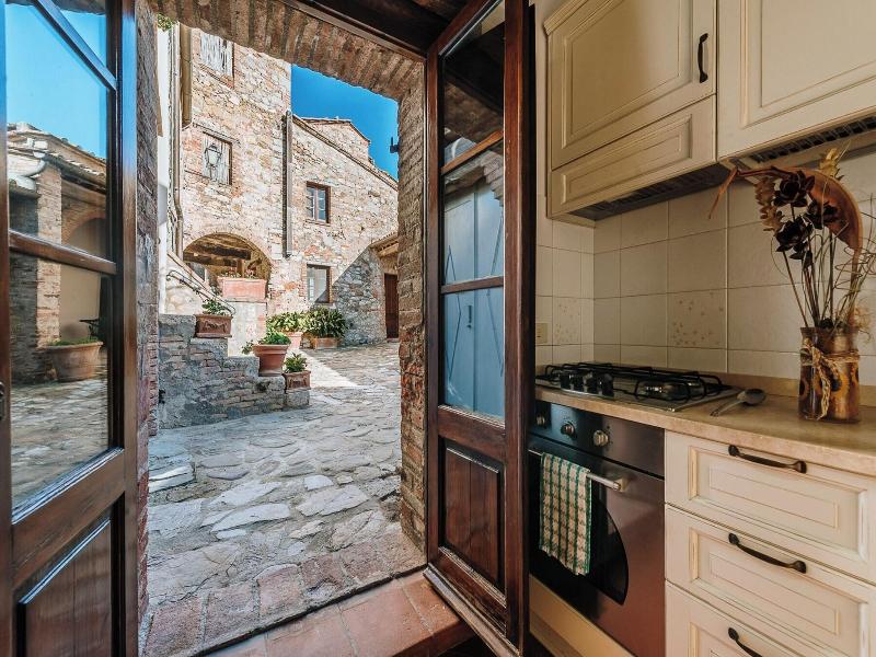 Villa di Sotto image