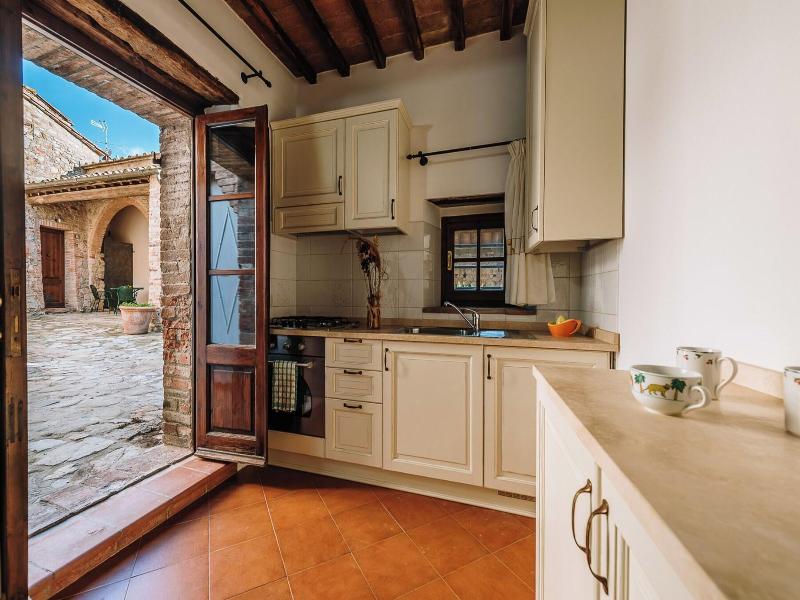 Villa di Sotto image