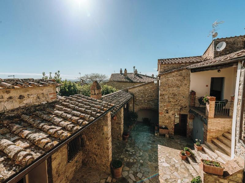 Villa di Sotto image