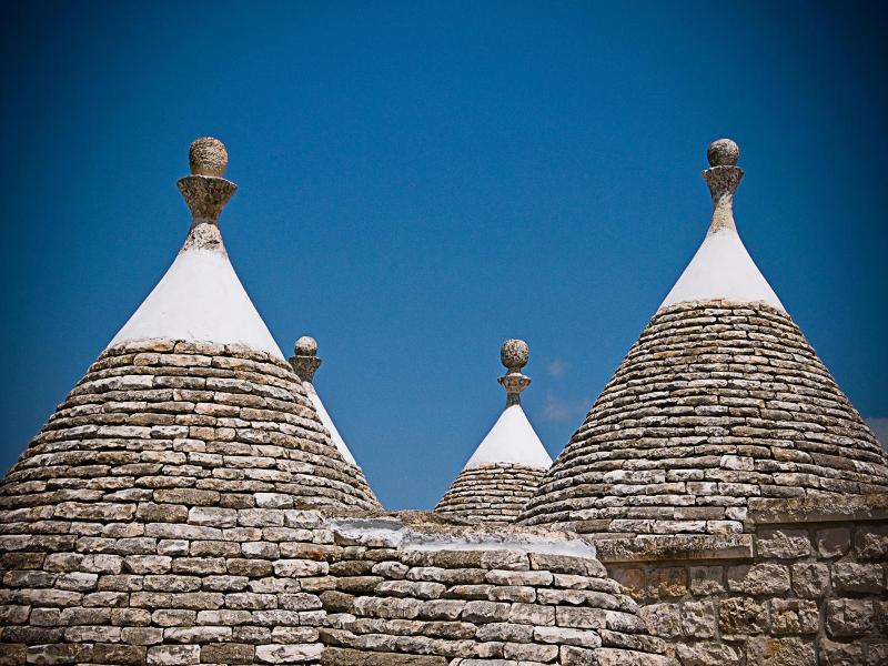 Trulli il Castagno image