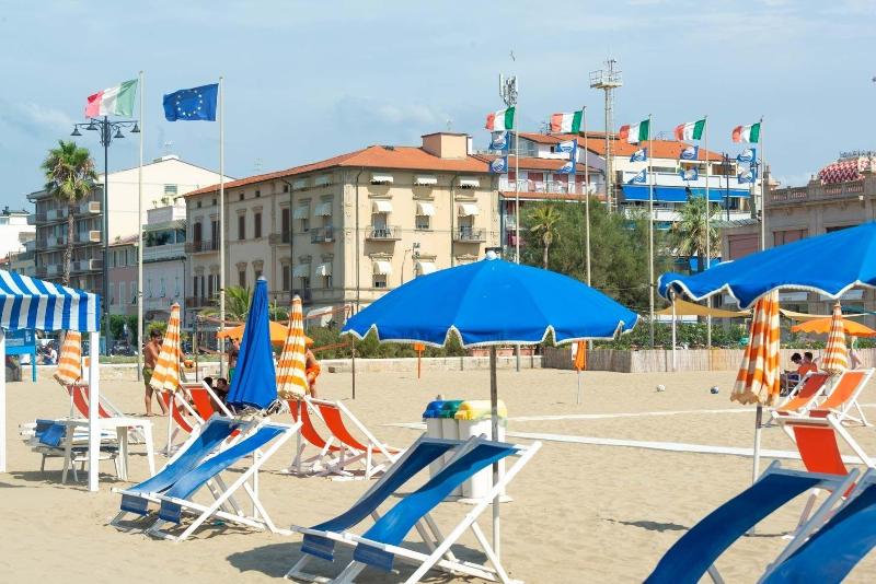 Hotel La Pace image