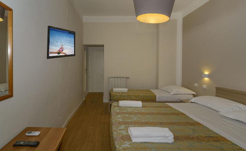 Hotel La Pace image