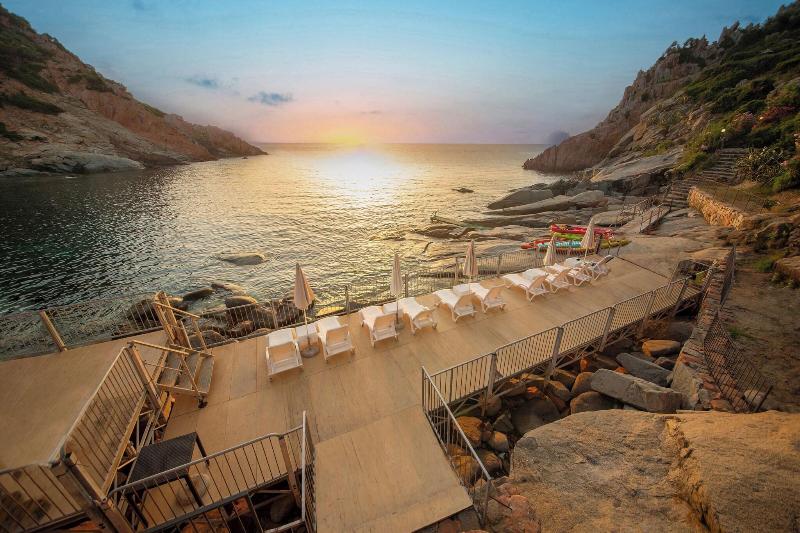 Borgo Cala Moresca At Arbatax Resort image